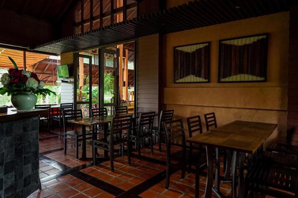 Valley Garden Resort Муаклек Екстер'єр фото